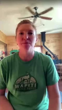 Sarah F. on a live 1-on-1 video training call with her Papayya coach